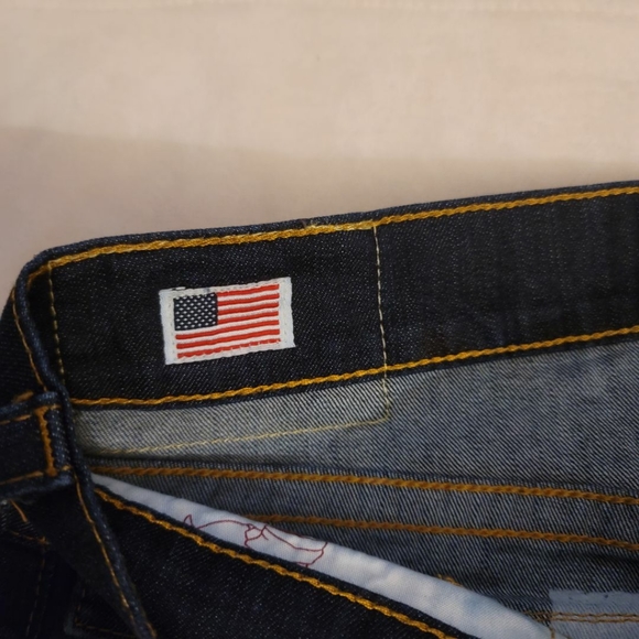 (SOLD) True Religion jeans - Picture 4 of 7